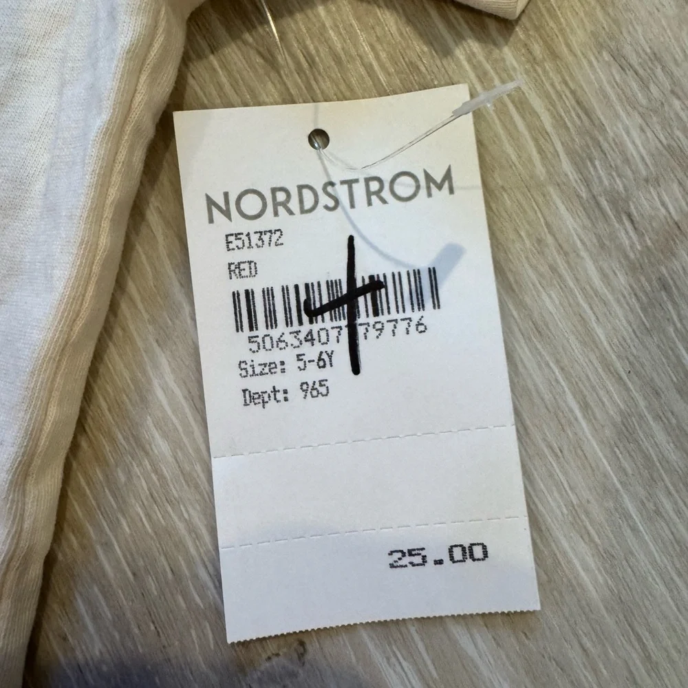 NWT - NEXT Kids Cream Tee with Red Heart - 5-6 years size